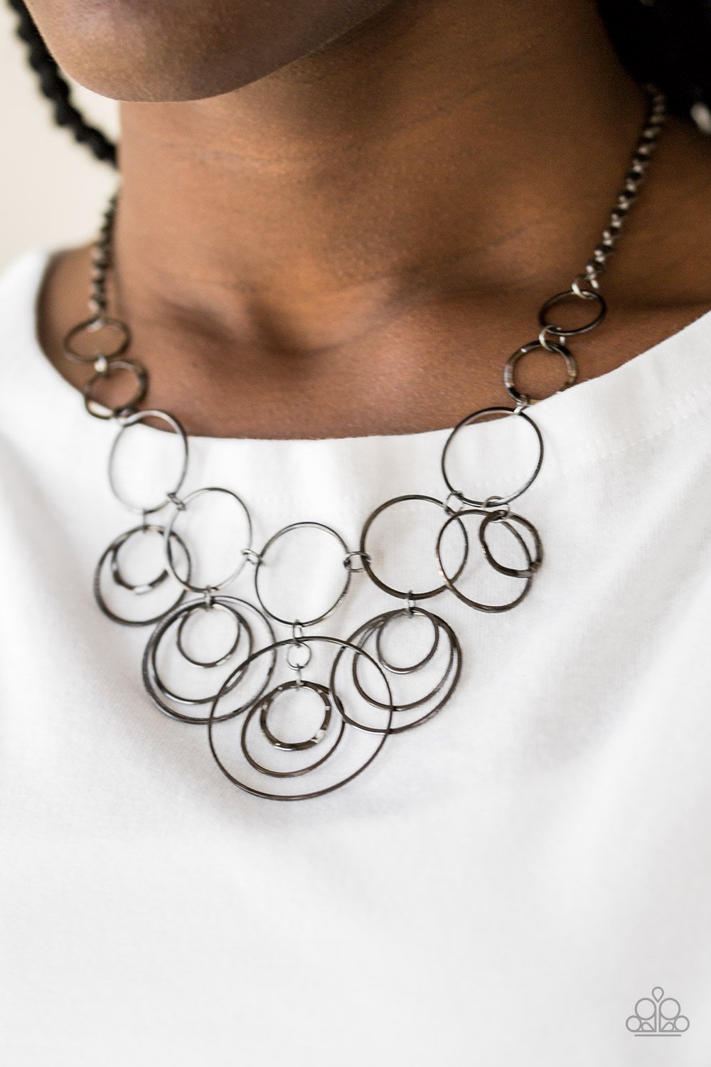 Break the Cycle - black - Paparazzi necklace