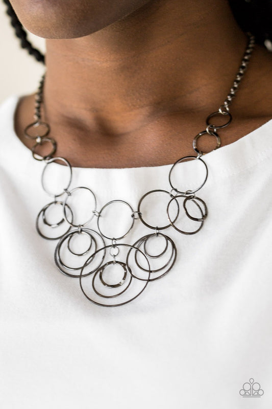 Break the Cycle - black - Paparazzi necklace