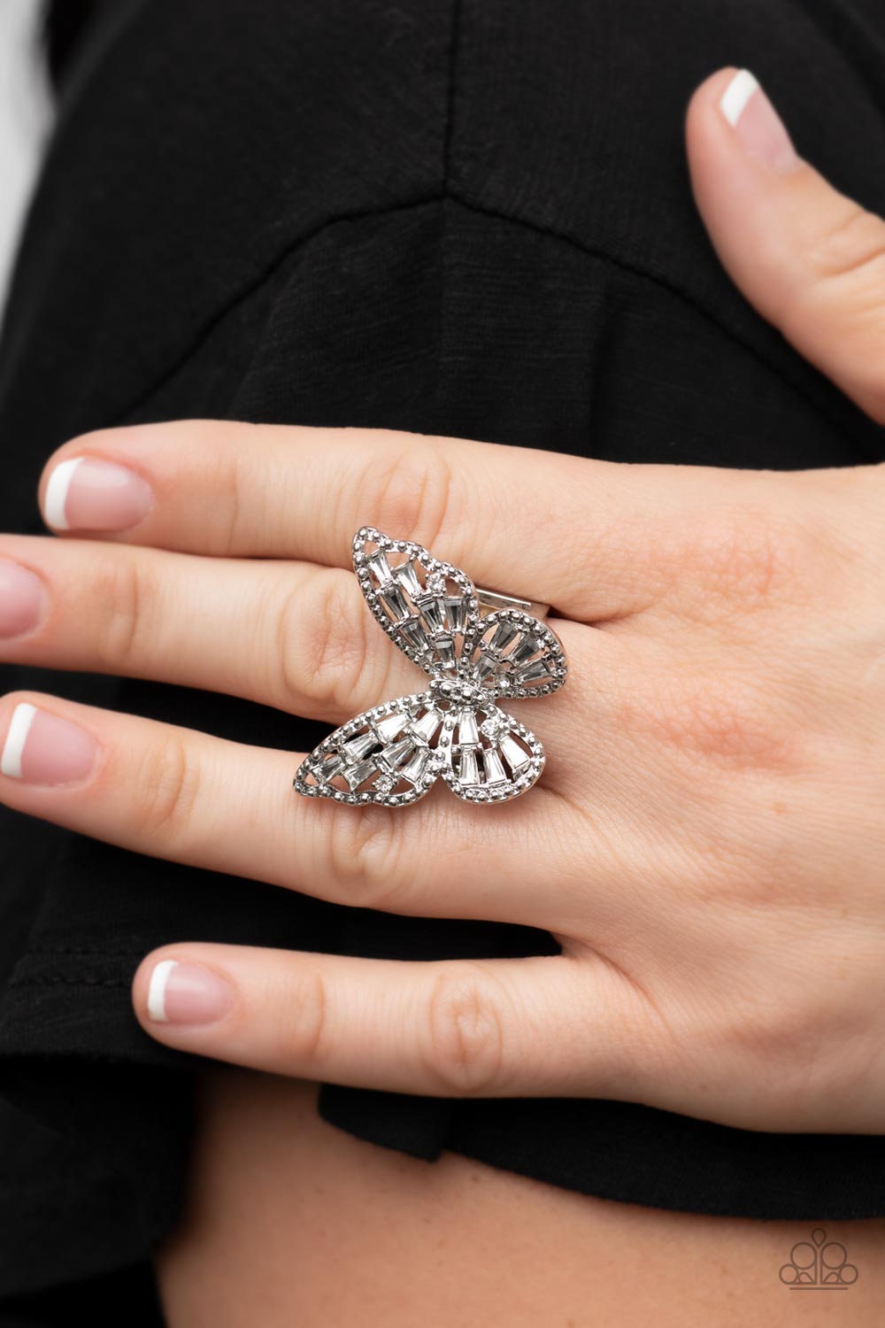 Bright-Eyed Butterfly - white - Paparazzi ring