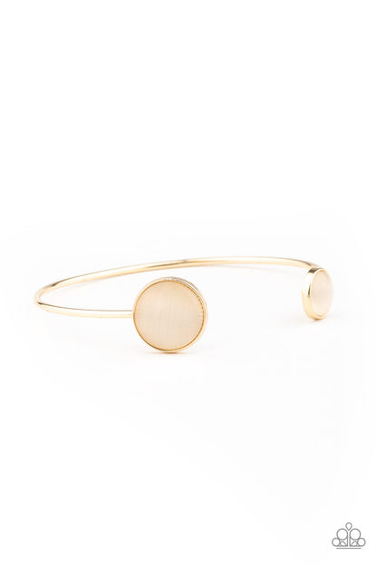 Brilliantly Basic - gold - Paparazzi bracelet