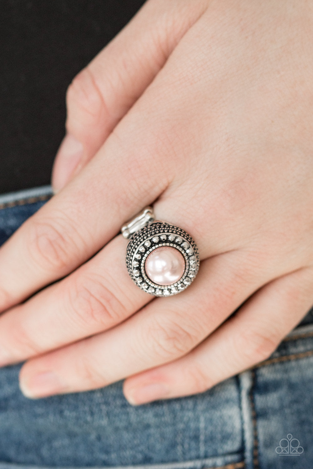 Bronx Beauty - Paparazzi ring