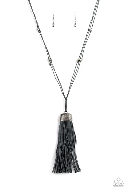 Brush It Off - silver - Paparazzi necklace