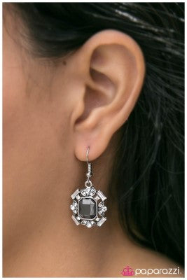 Buckingham Palace - Silver - Paparazzi earrings