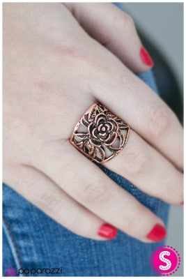 Budding BLOOMance - Paparazzi copper ring