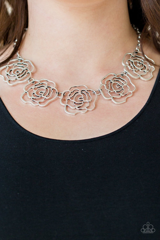 Budding Beauty - silver - Paparazzi necklace