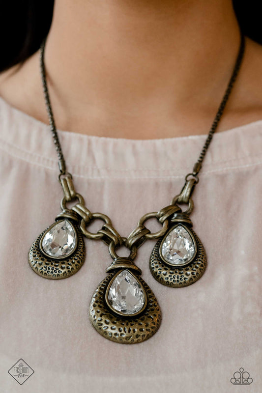 Built Beacon - brass - Paparazzi necklace