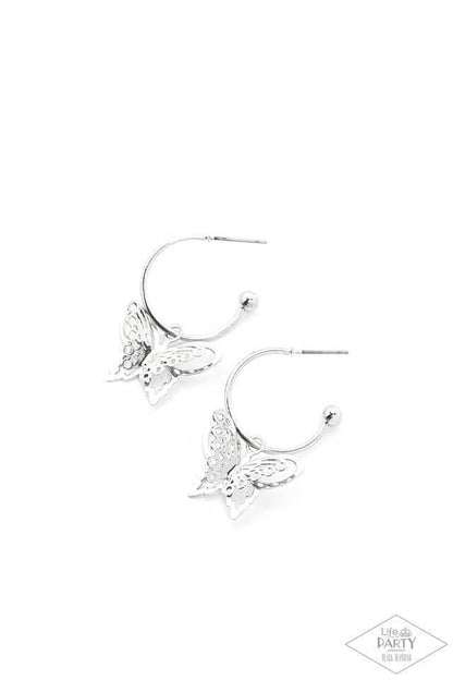 Butterfly Freestyle - silver - Paparazzi earrings