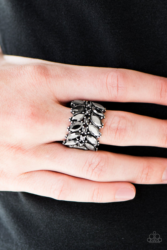 CACHE Money - Silver - Paparazzi ring