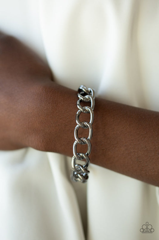 CHAINge of Scene-black-Paparazzi bracelet