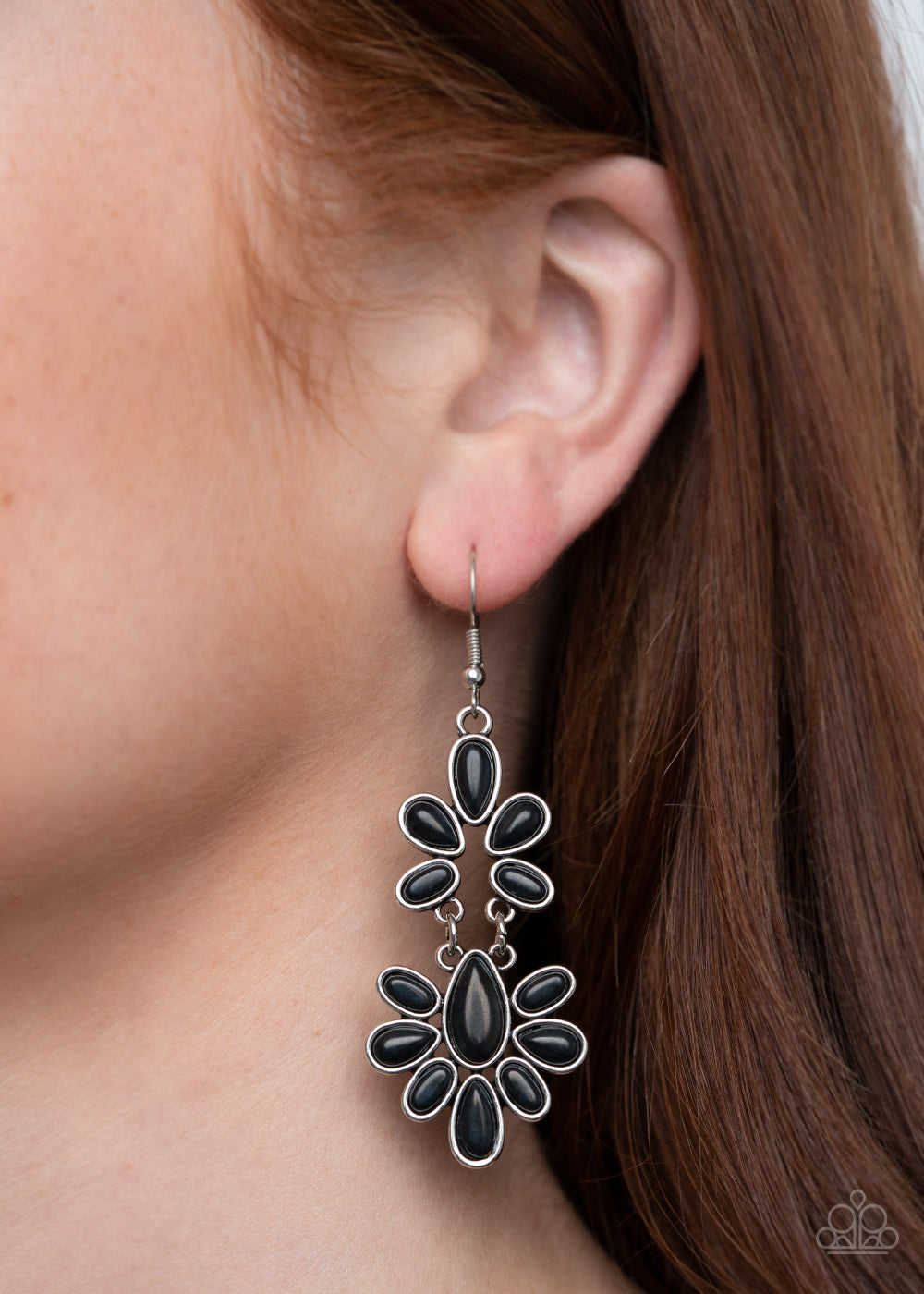 Cactus Cruise - black - Paparazzi earrings