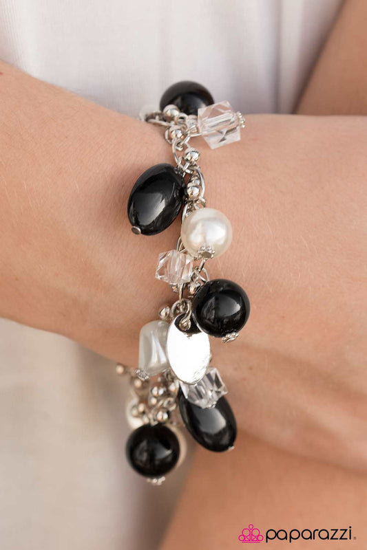 Camera Ready - black - Paparazzi bracelet