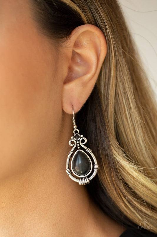 Canyon Scene-black-Paparazzi earrings