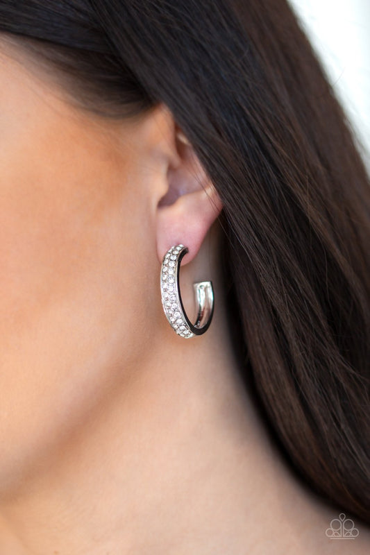 Cash Flow - white - Paparazzi earrings