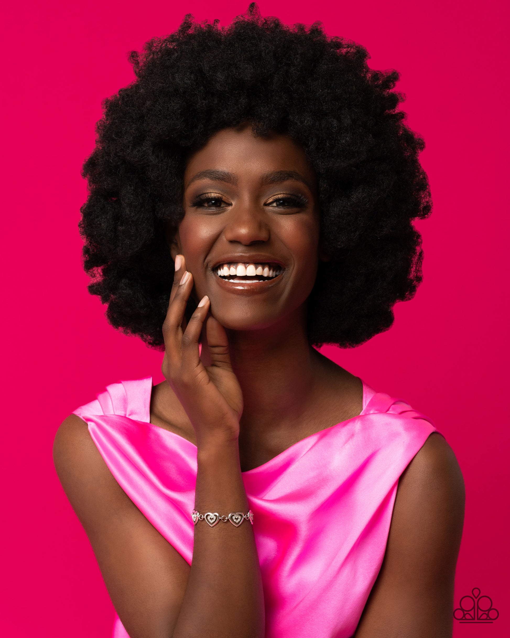 Catching Feelings - white - Paparazzi bracelet