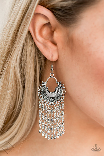 Catching Dreams - silver - Paparazzi earrings