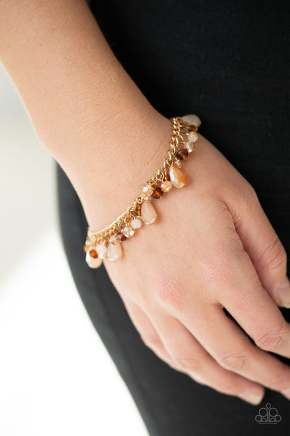 Catwalk Crawl - gold - Paparazzi bracelet