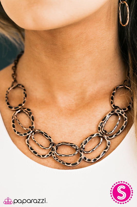 Cave Of Wonders - Paparazzi necklace