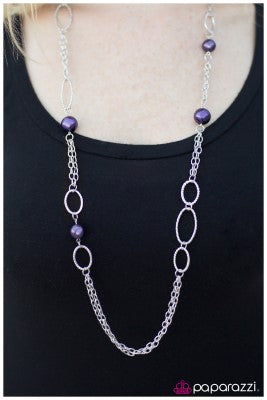 Celebrity Gossip - Paparazzi Necklace
