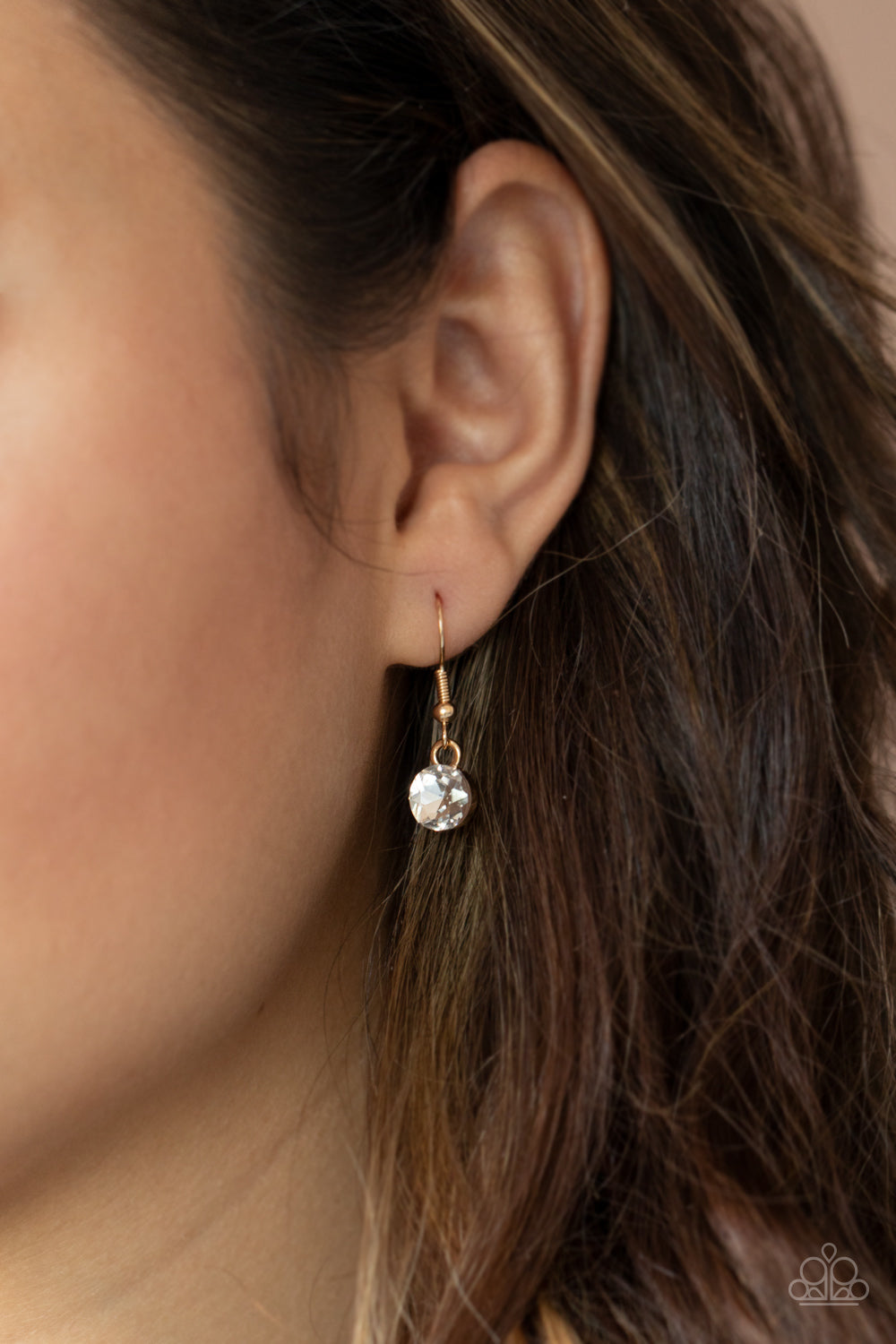 Celebrity Couture - gold - Paparazzi necklace