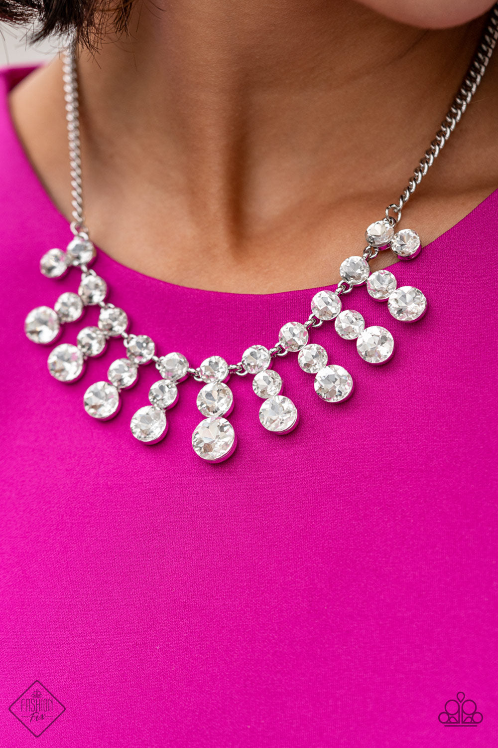 Celebrity Couture - white - Paparazzi necklace