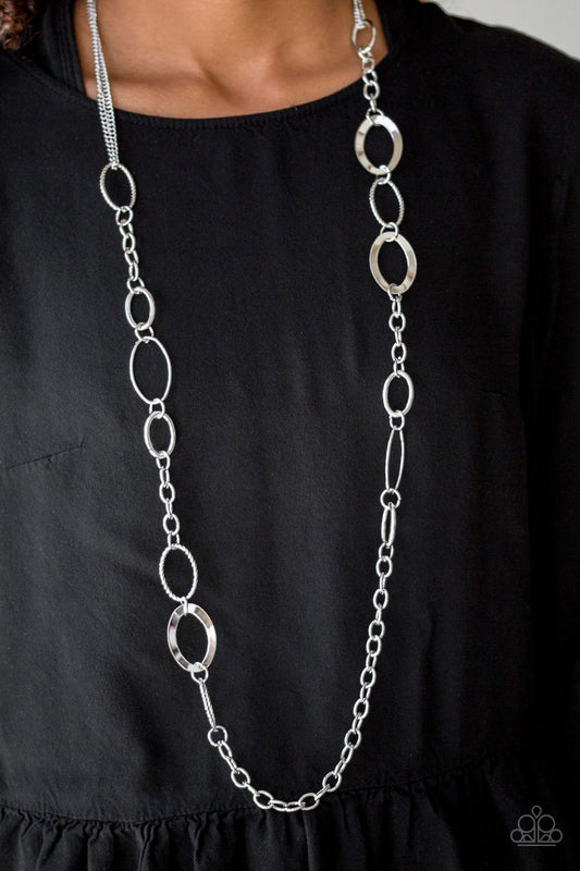 Chain Cadence - silver - Paparazzi necklace