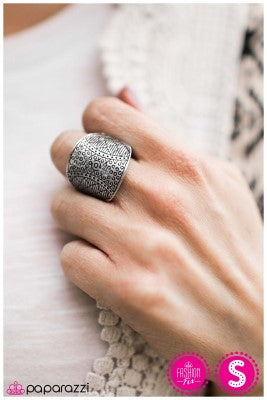 Change of Scenery - Paparazzi ring