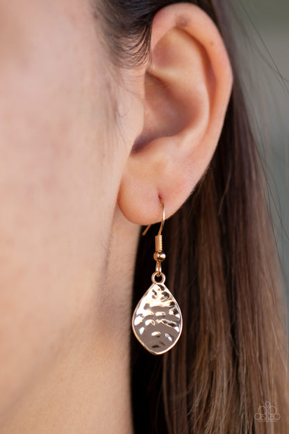 Changing Leaves - gold - Paparazzi necklace