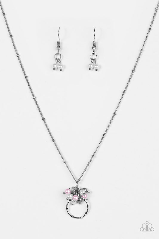 Chic On Fleek - Multi - Paparazzi necklace