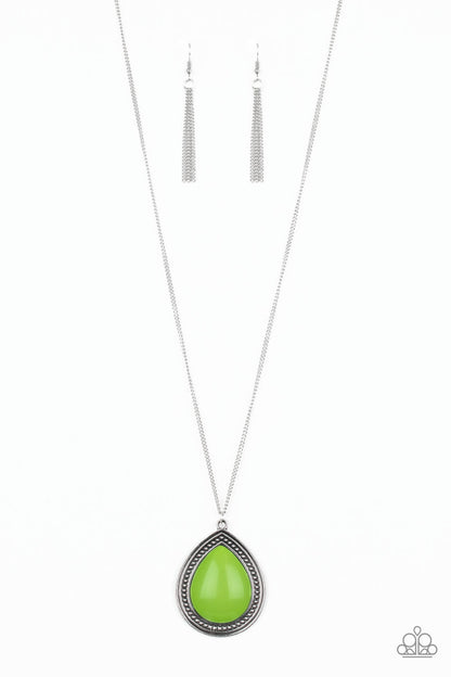Chroma Courageous - green - Paparazzi necklace