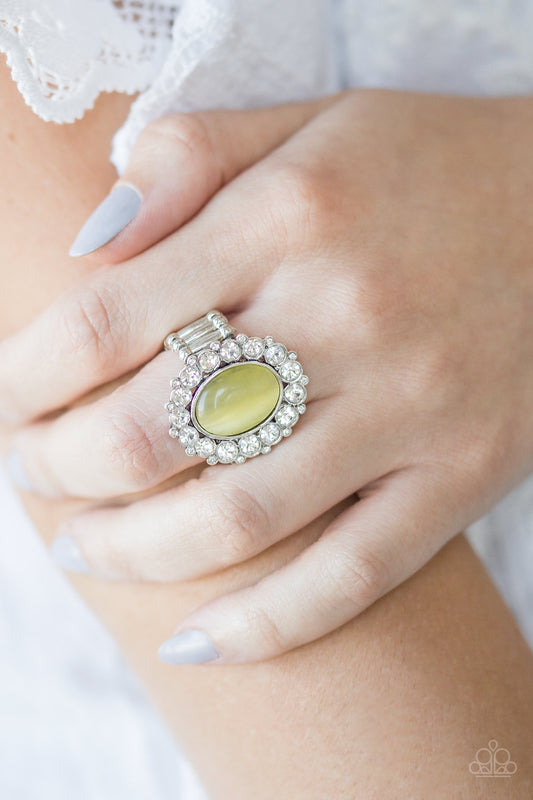 Cinderella Cinderella - yellow - Paparazzi ring