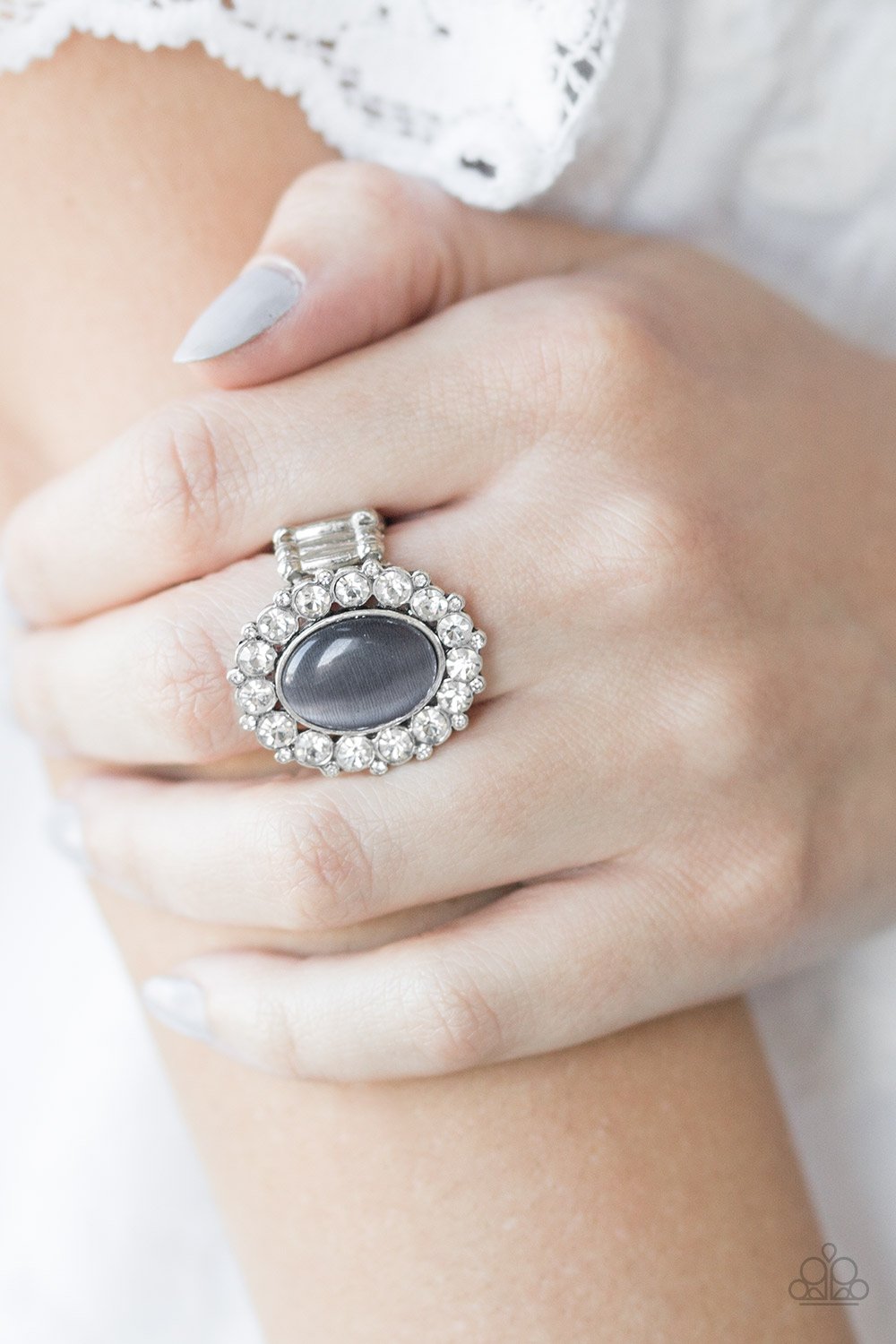 Cinderella Cinderella - silver - Paparazzi ring