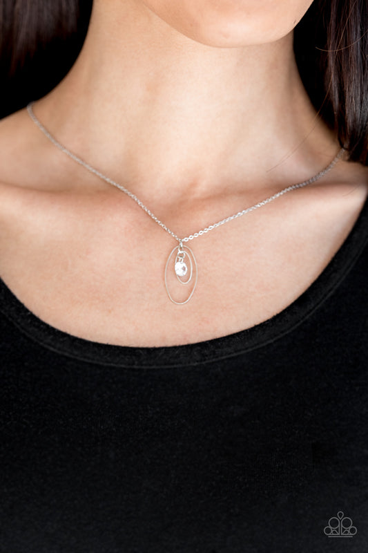 City Gem - white - Paparazzi necklace