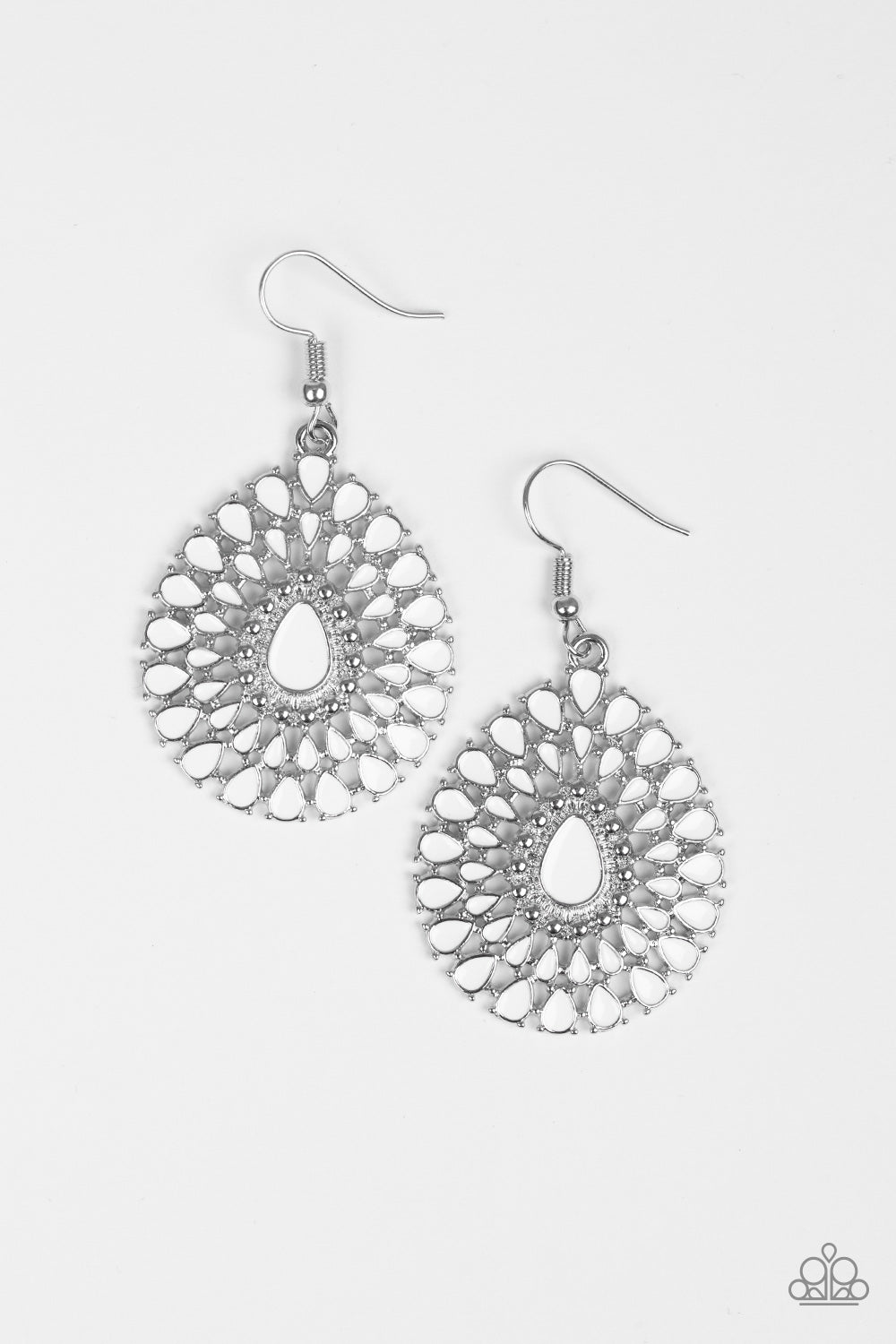 City Chateau - white - Paparazzi earrings