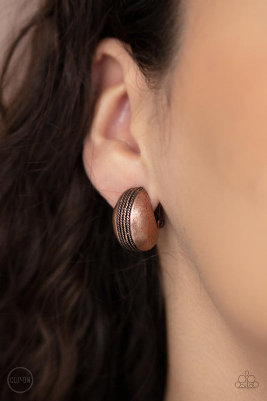 Classic Curves - copper - Paparazzi earrings