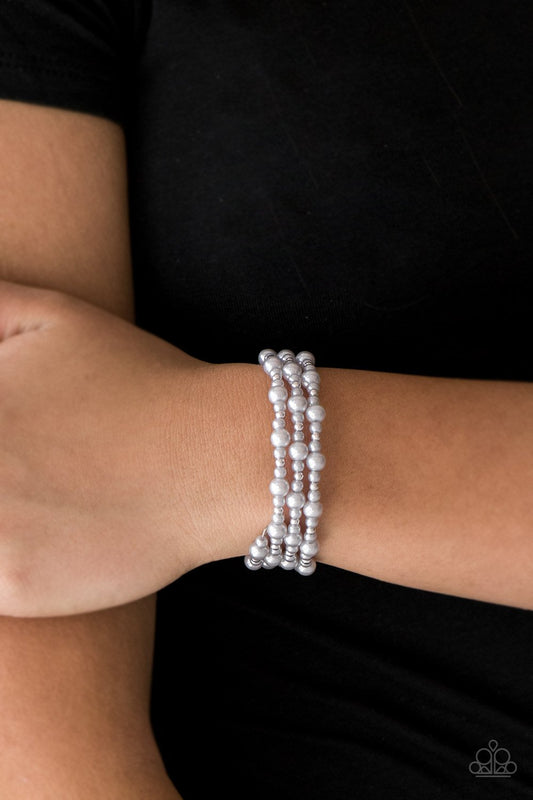 Classic Confidence - silver - Paparazzi bracelet
