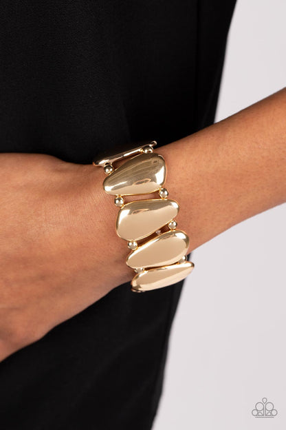 Classy Cave - gold - Paparazzi bracelet