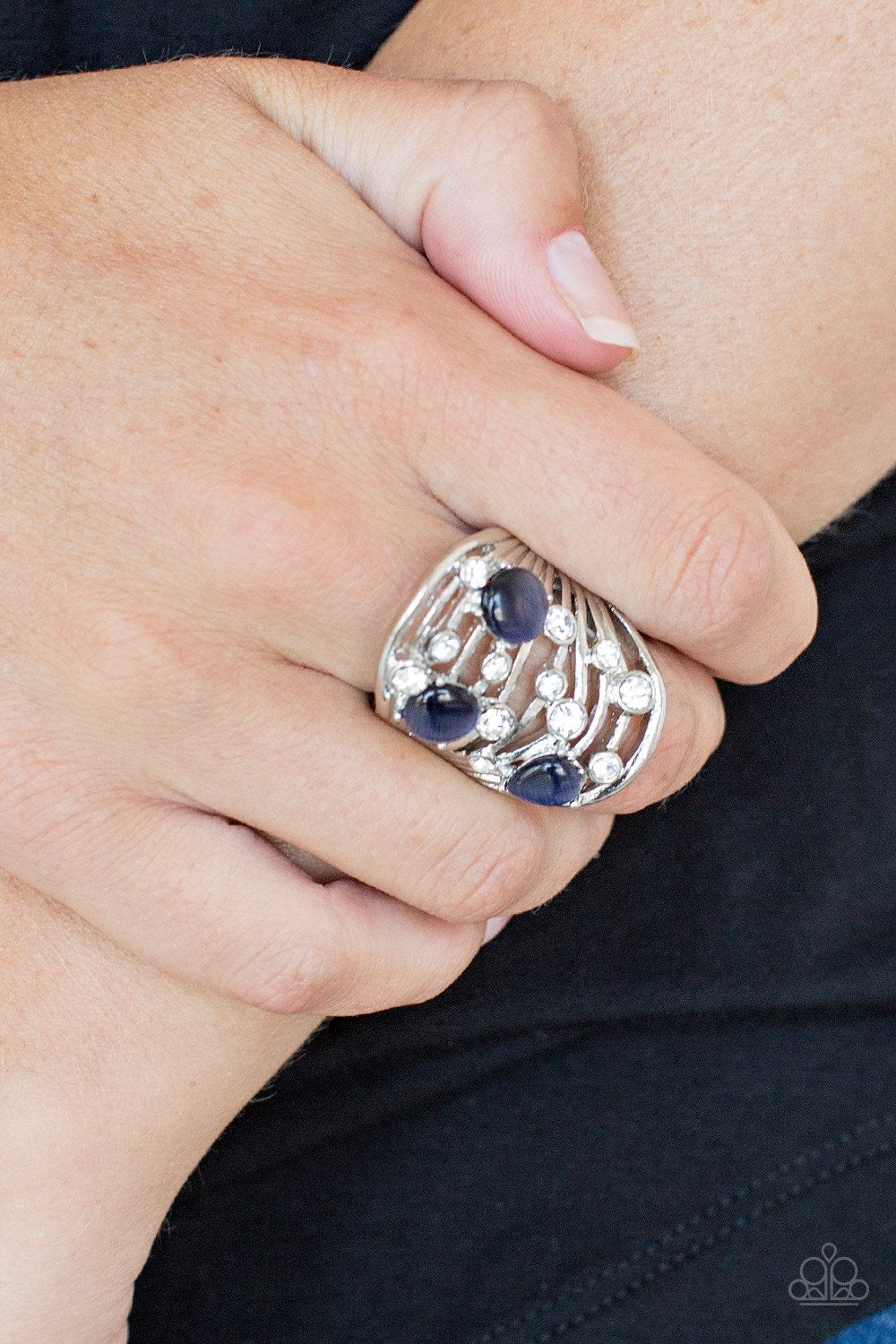 Clear the SWAY - blue - Paparazzi ring