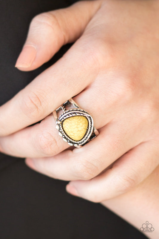 Cliff Climber - yellow - Paparazzi ring