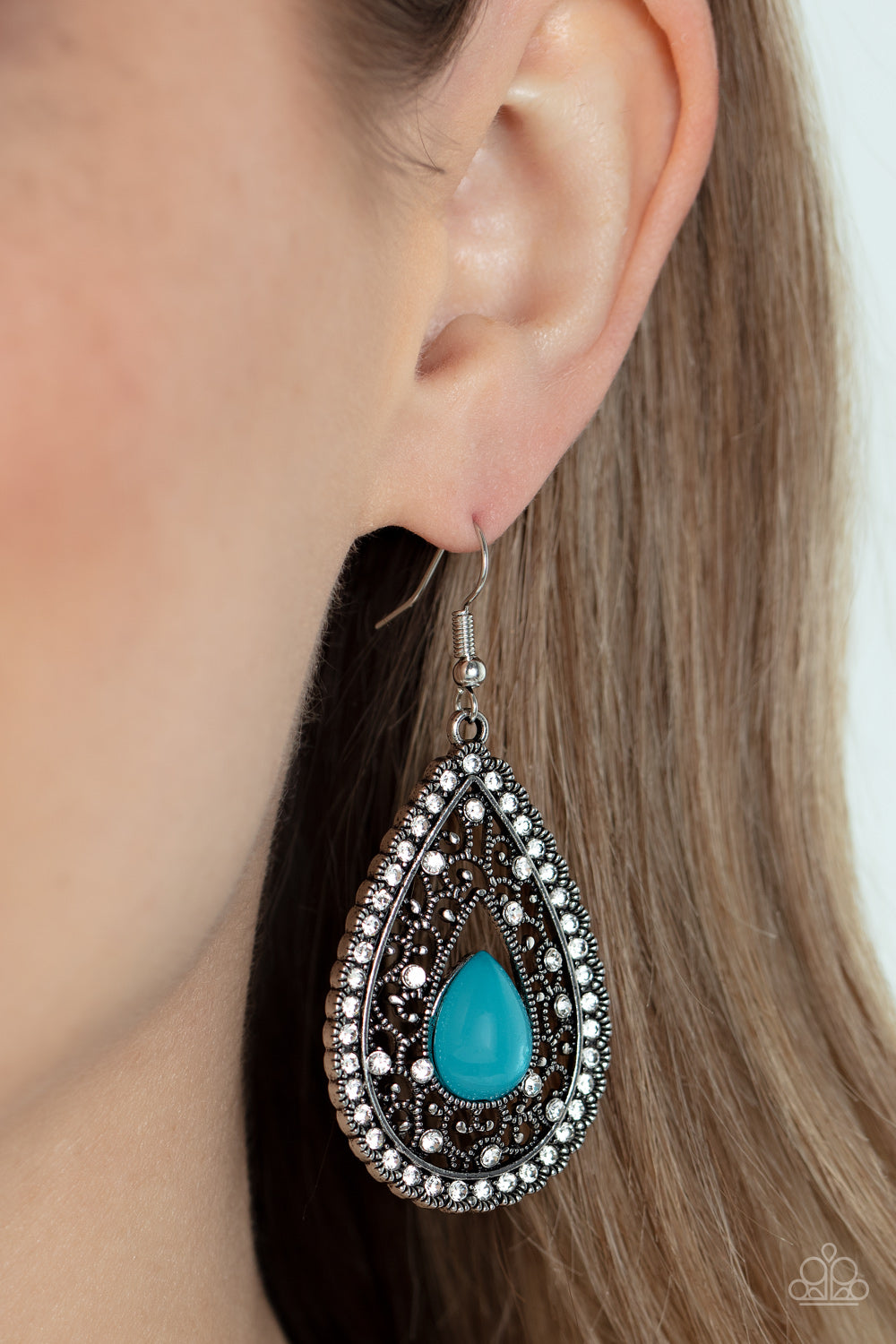 Cloud Nine Couture - blue - Paparazzi earrings