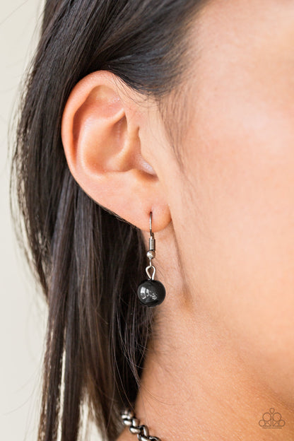 Color Me CEO - black - Paparazzi necklace