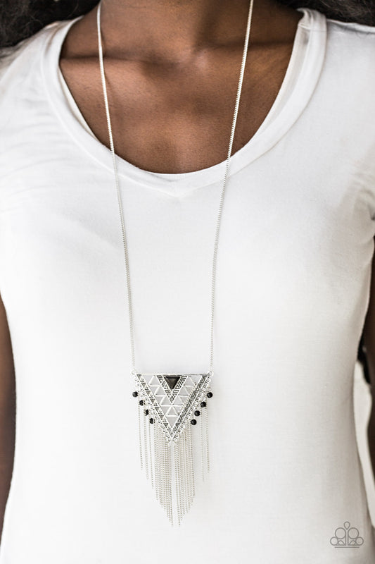 Colorgully Colossal - black - Paparazzi necklace