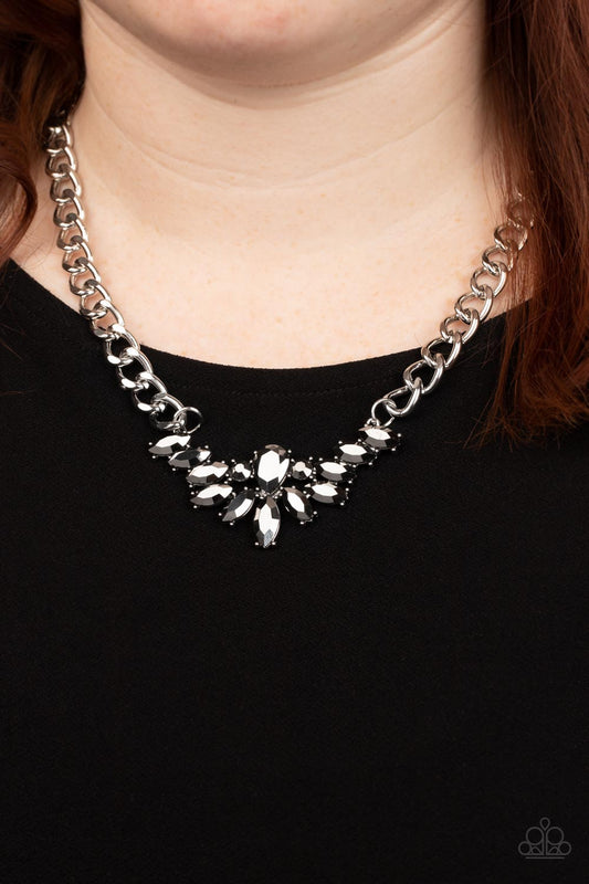 Come at Me - silver - Paparazzi necklace