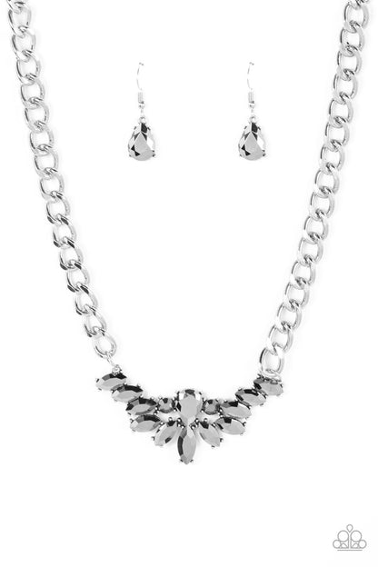 Come at Me - silver - Paparazzi necklace