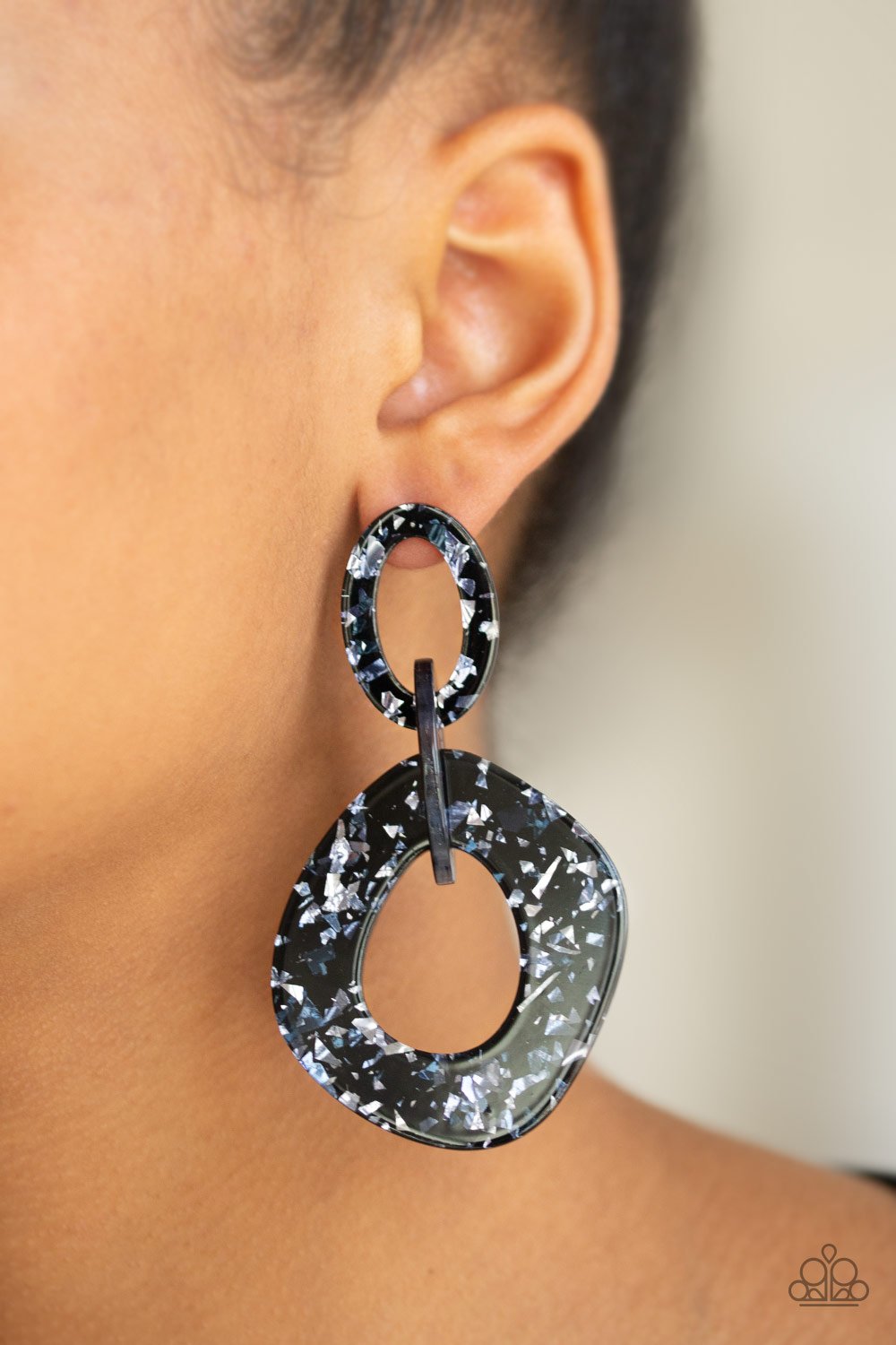 Confetti Congo-blue-Paparazzi earrings