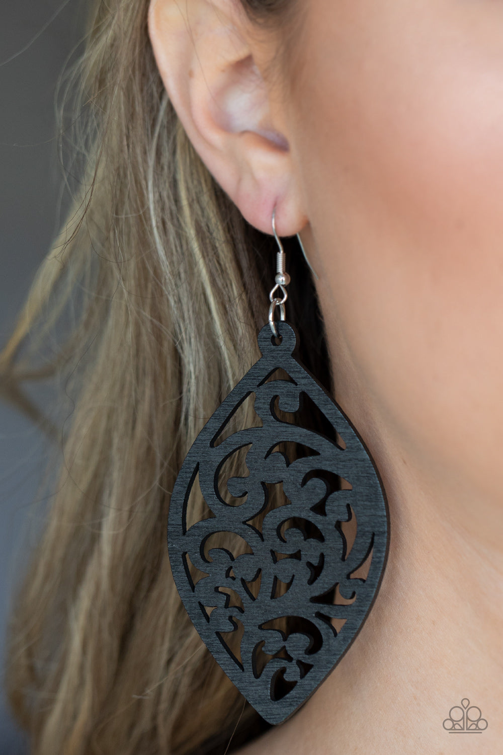 Coral Garden - black - Paparazzi earrings