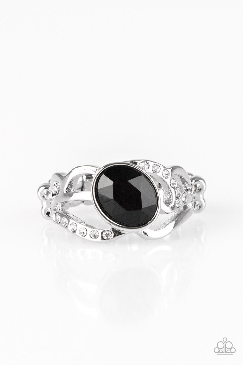 Couldn't Care Flawless - black - Paparazzi ring