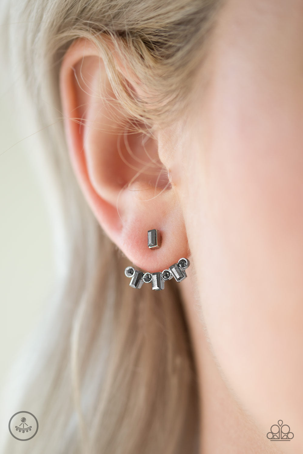 Courageously Cosmo - silver - Paparazzi earrings