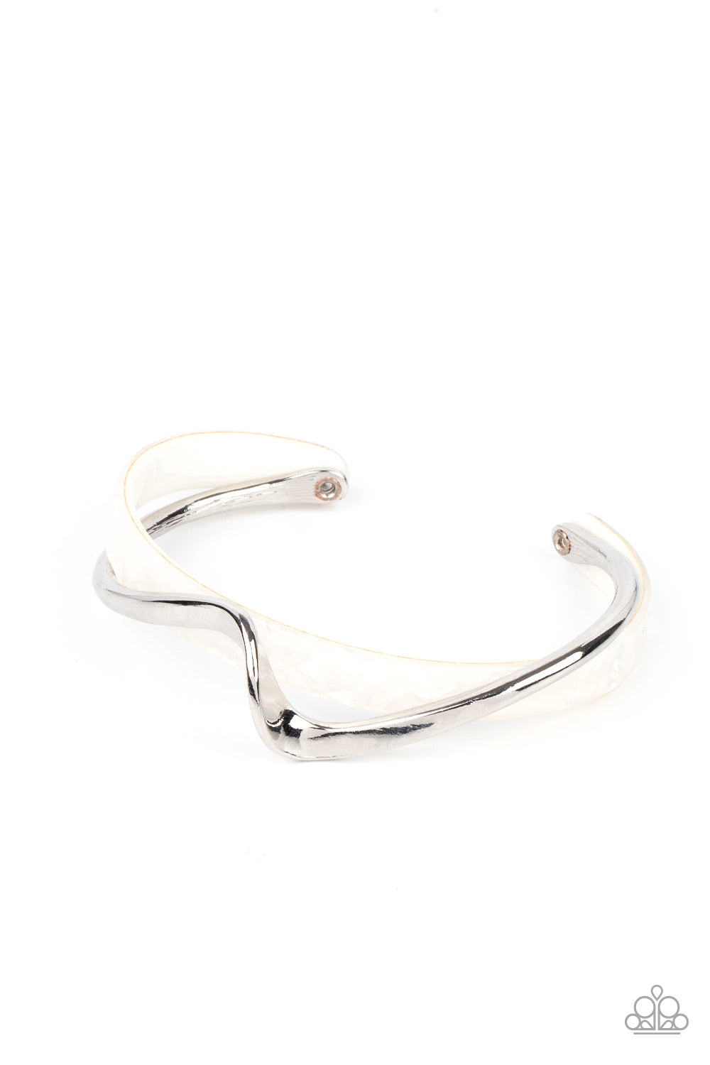 Craveable Curves - white - Paparazzi bracelet