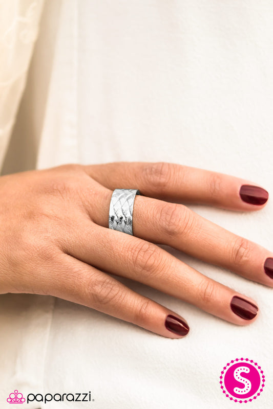 Cross Stitch - Silver - Paparazzi ring