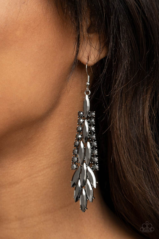 Crown Heiress - silver - Paparazzi earrings